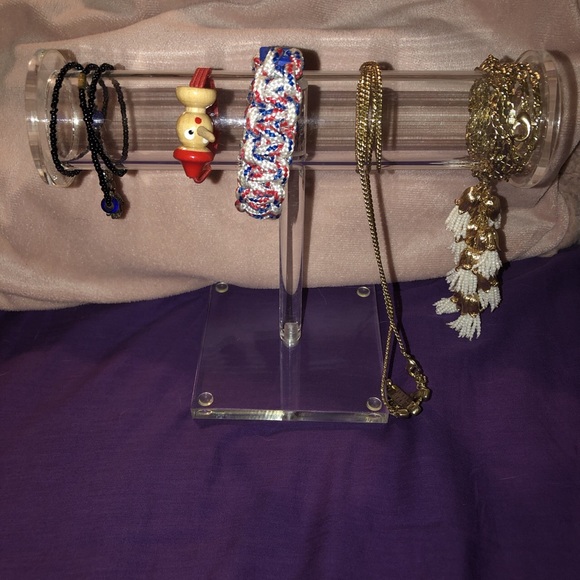 Acrylic Jewelry Holder for bracelets & necklaces - Picture 1 of 4